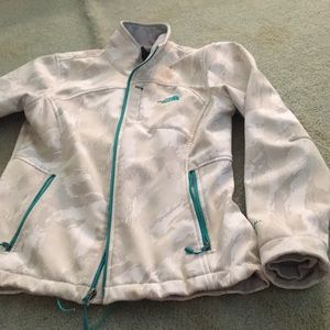 Norhface jacket size L